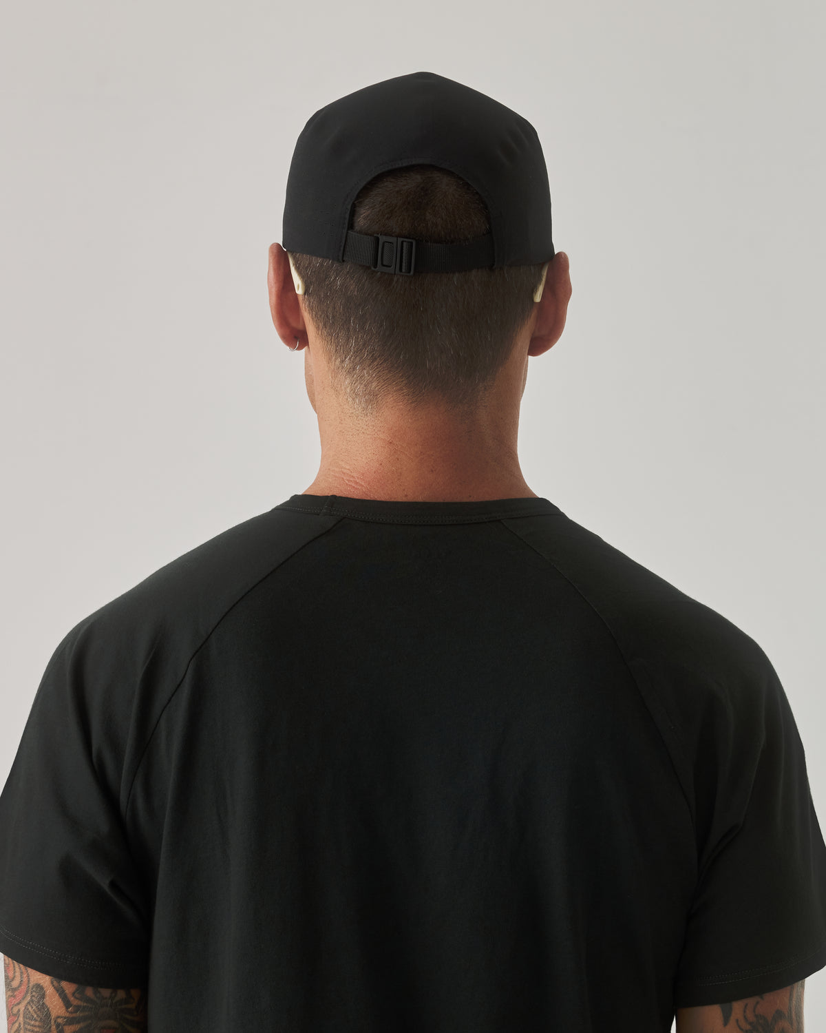 Trak Lightweight 5-Panel Cap H001